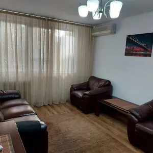 Apartament 3 Camere, Dotat Cu Toate Utilitățile Bucureşti